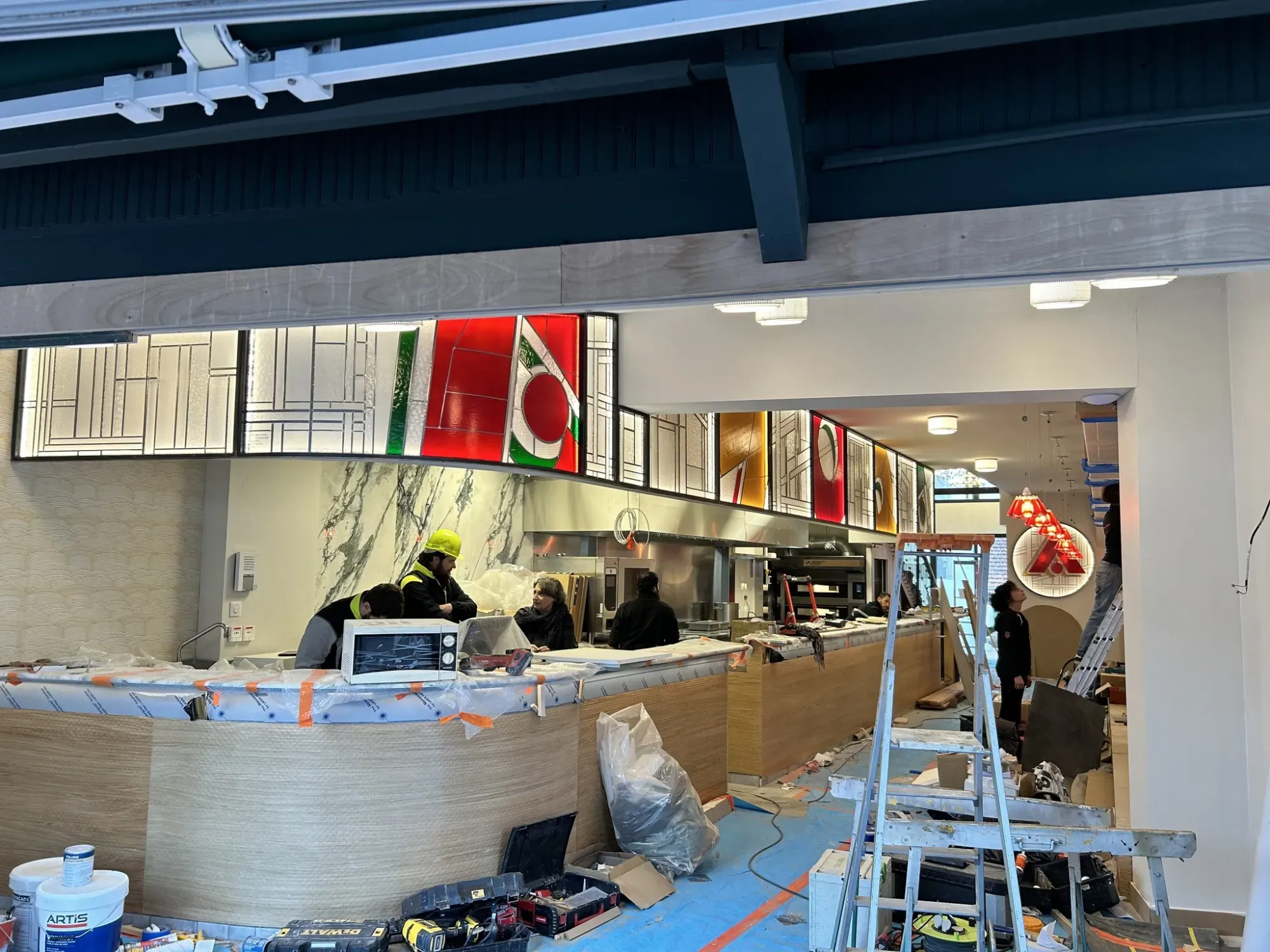 creations de vitraux pour un restaurant (18)