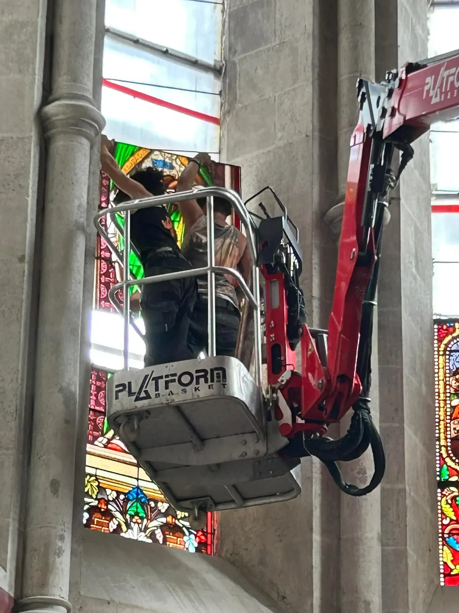 restauration vitraux d'eglise  (5)